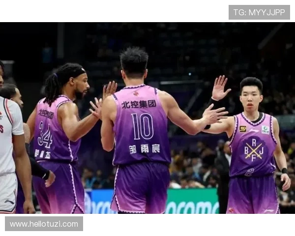 北京北控与杭州激战正酣比赛比分揭晓引发球迷热议